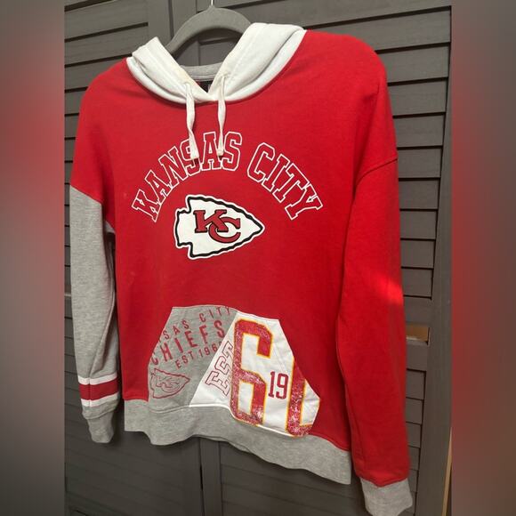 NFL Kansas City Chiefs Football Girls Hoodie Sweatshirt Size Small in Girls - Picture 3 of 7